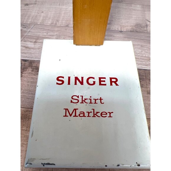 Singer Skirt Marker Wooden Adjustable Sewing Tool - Picture 2 of 3